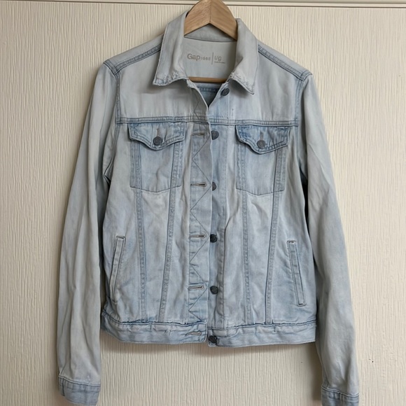 Gap Light Wash Denim Jacket - Picture 1 of 8